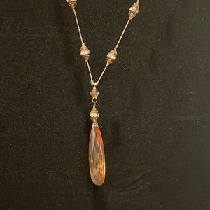 Beautiful gold and glass necklace